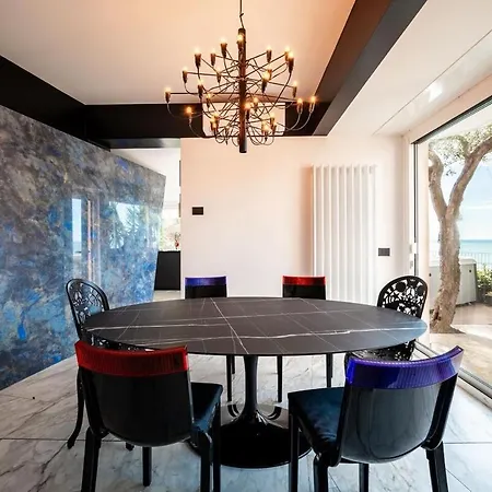Valerie Luxury House And