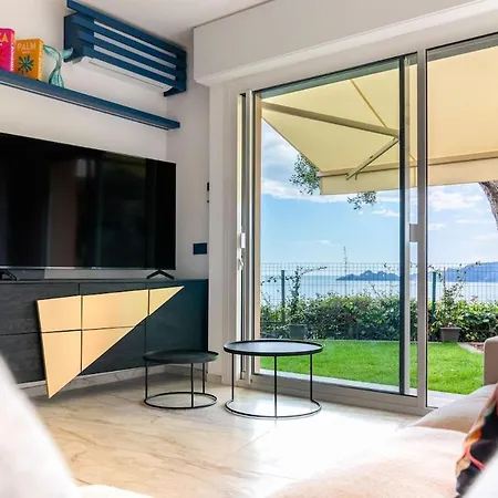 Valerie Luxury House And Villa