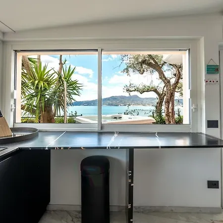 Valerie Luxury House And Villa *